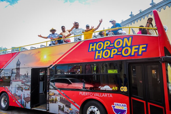 Hop-On Hop-Off City Bus